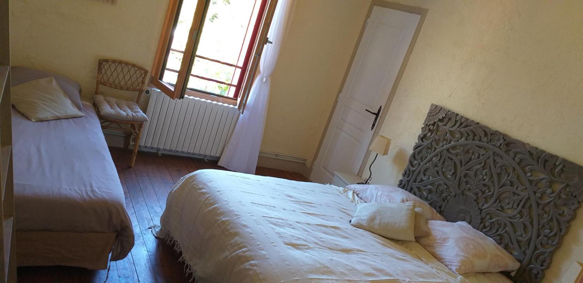 La Maison Du Bonheur Anlhiac Екстер'єр фото